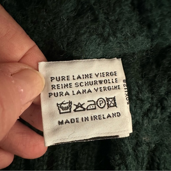 Patrick Malin Dark Green Irish Aran Cable Knit Crewneck Sweater - Picture 11 of 12